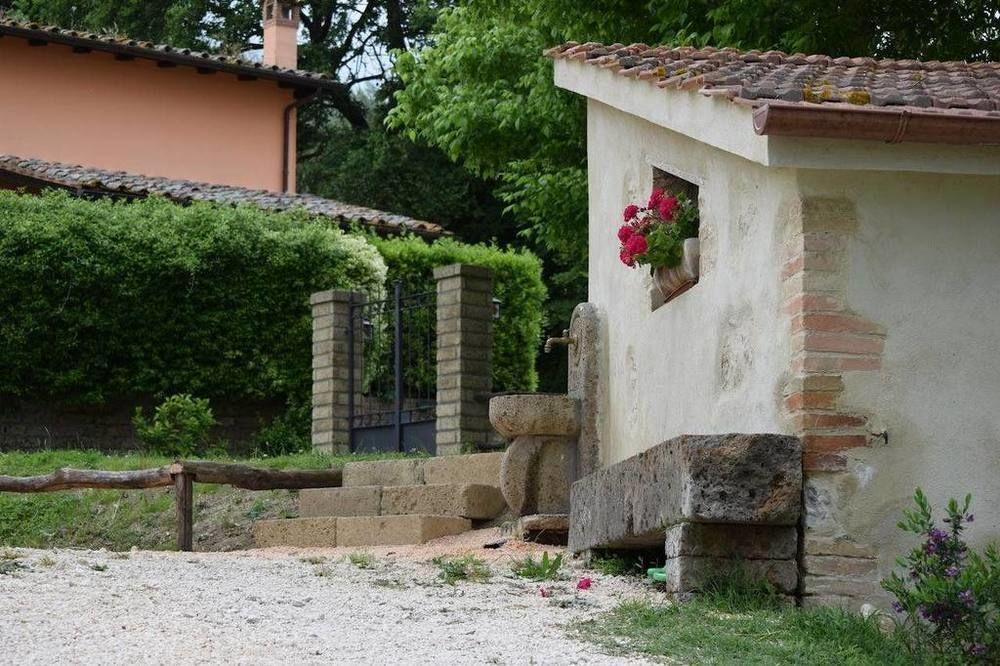 Agriturismo Casale Contessa Montebuono  Ngoại thất bức ảnh