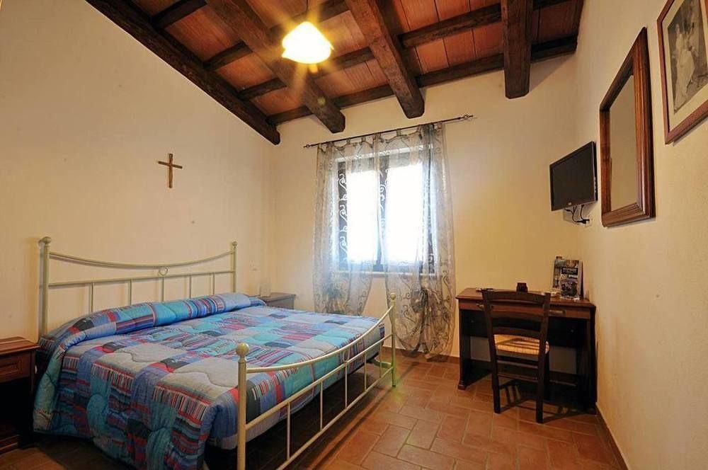 Agriturismo Casale Contessa Montebuono  Ngoại thất bức ảnh
